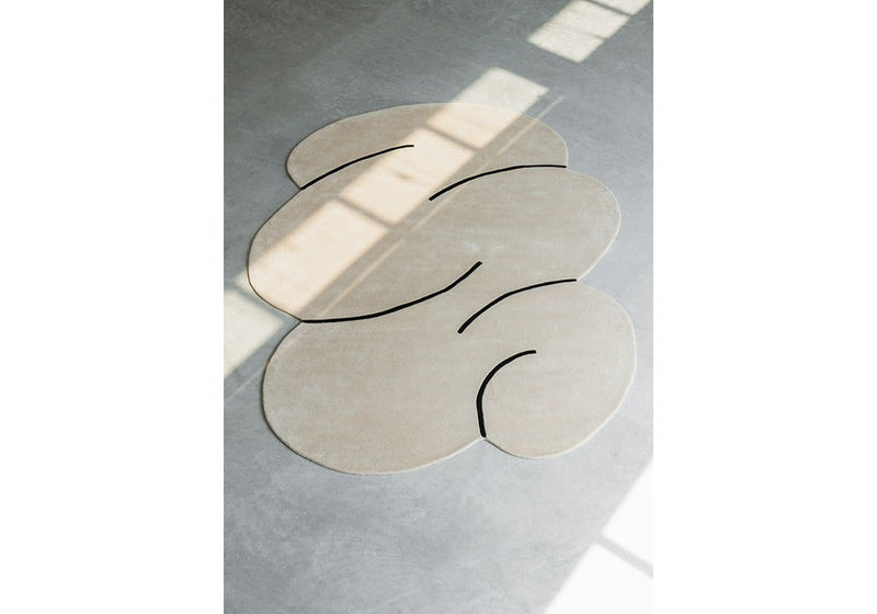 Curvy Coa Rug -  Light Brown